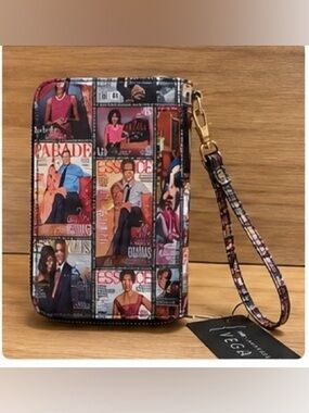 Michelle Obama Collectible Double Zip Cover Print Vegan Leather Wristlet Wallet
